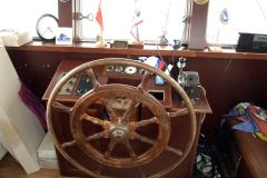 clubschiff_steuerstand_020